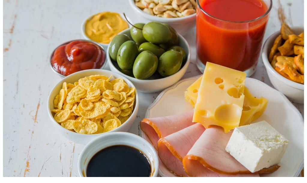 前列腺感染|提醒男人：不想前列腺“报废”，4种食物尽早从餐桌撤下