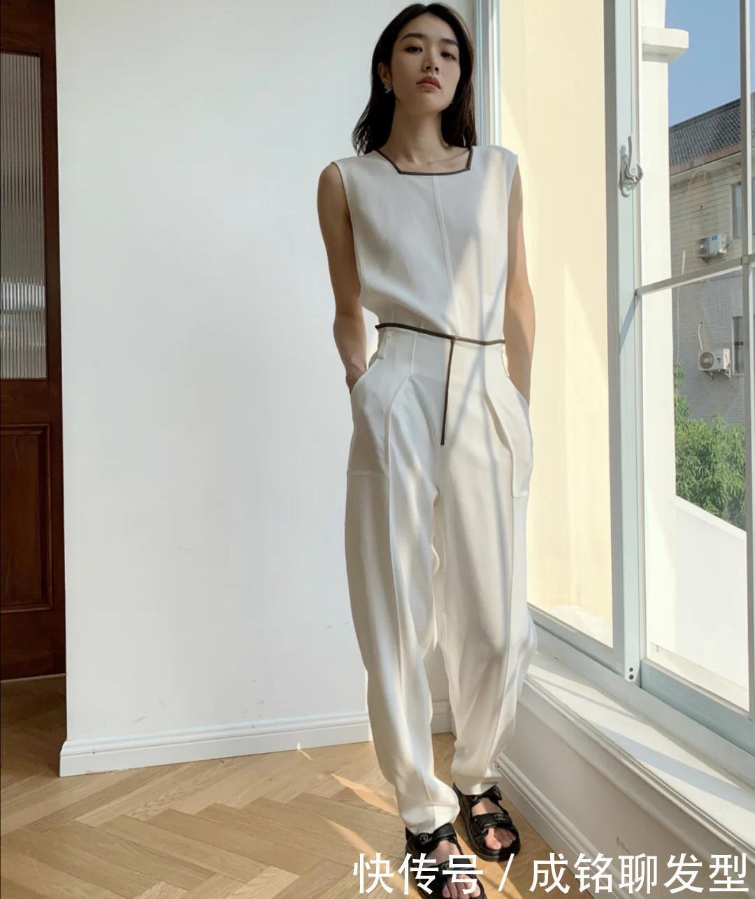 技巧|夏季怎样穿出高级感？记住这几个穿搭技巧，“简单减龄”是关键