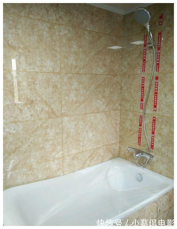 装修|135平装修了5个月,硬装12万不包家具家电,客厅餐厅铺墙砖很大气