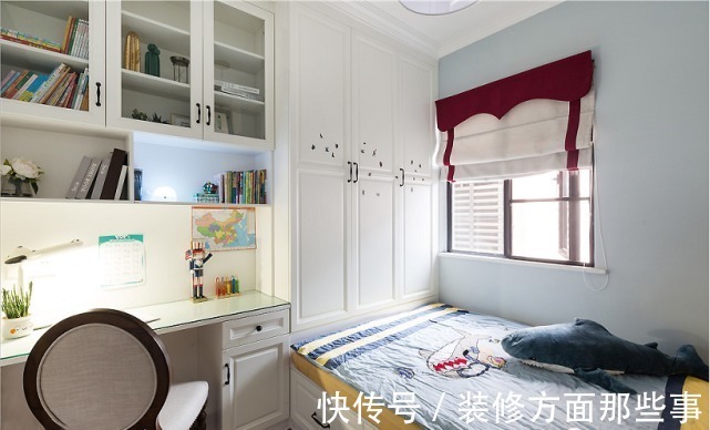 深色系|120平美式风三居室,高雅家具搭配轻奢金属系装饰艺术气息十足