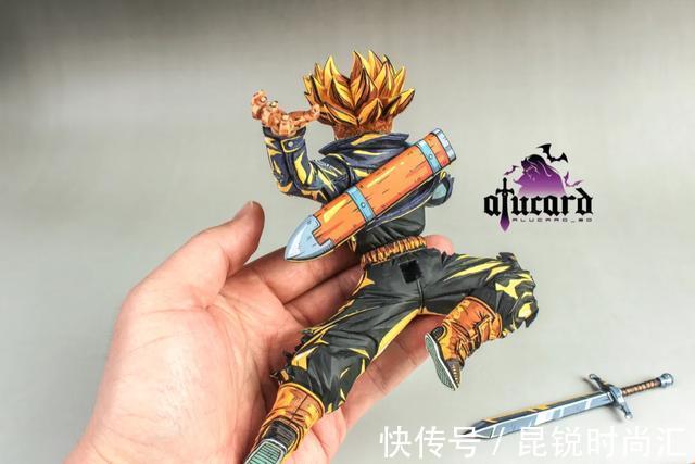 德兰克斯二次元,我都想用来做手机屏保了!