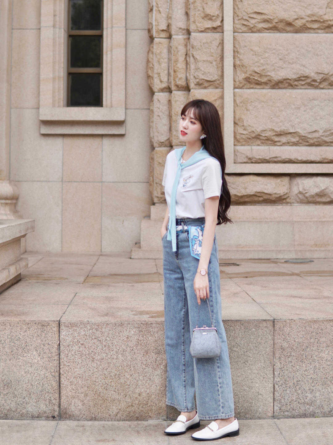 T恤|人人都有纯T恤,为何你穿这么土?秋天这样穿更时髦,主要是气质