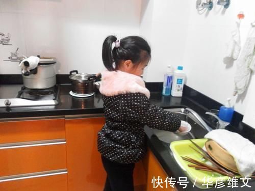 家长|父母给零花钱的方式,决定了娃财商的高低,聪明家长都这样做