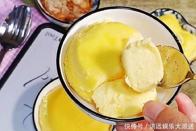 不用|孩子不爱吃早餐,试试这款蛋糕,不用烤箱不打发,香甜细腻好消化