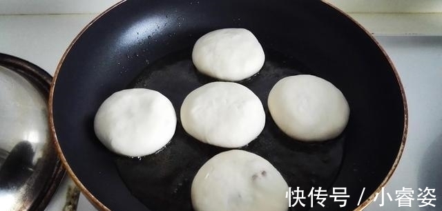 促进|这个饼冬天多给家人做来吃,增强免疫,促进消化,吃一个就很抗饿