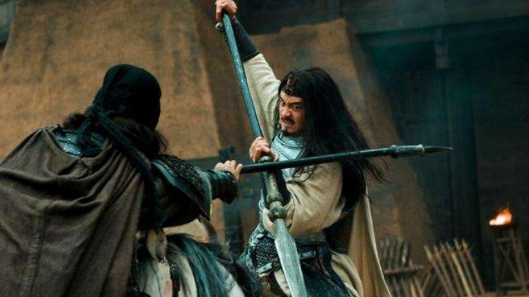 待见|马超在蜀汉为何不受待见得罪了两个人,犯了三大错,自此被冷落