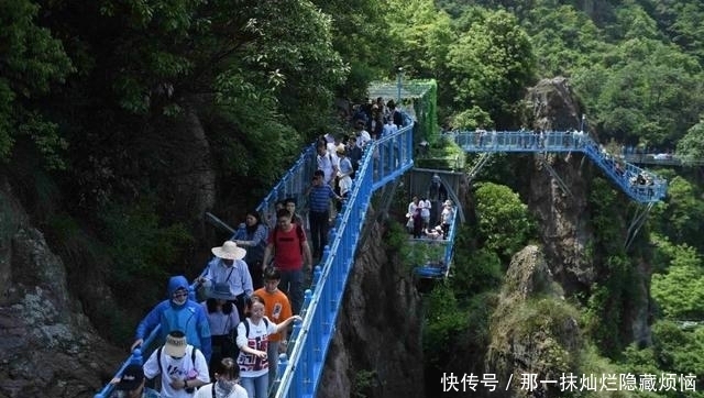 索道排队两小时，万余江浙沪游客扎堆皖南无名小山，有啥神奇？