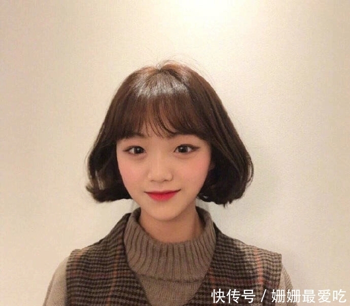 拯救发型扁塌,发量稀少让你脸变小,4种发型让头顶“嘭”起来