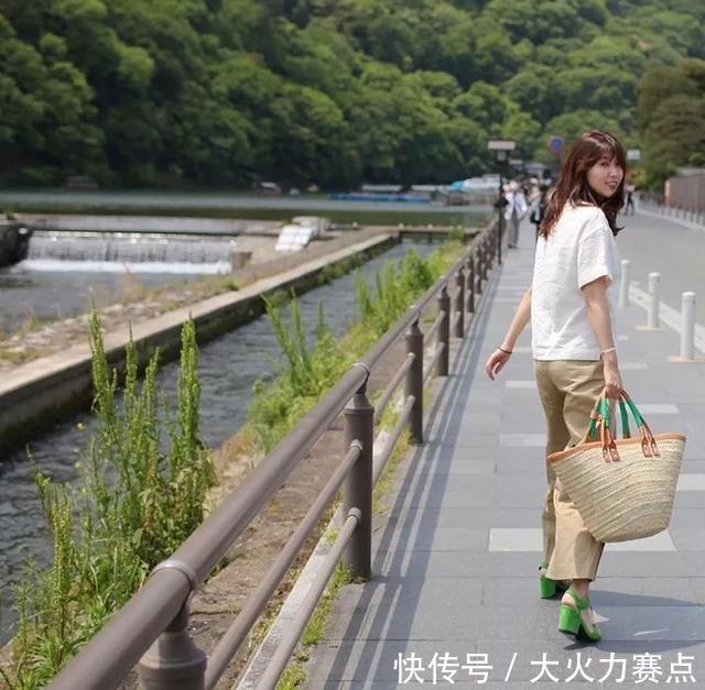 下周穿什么,想穿出30岁女人的优雅,这些气质搭配,你该看看