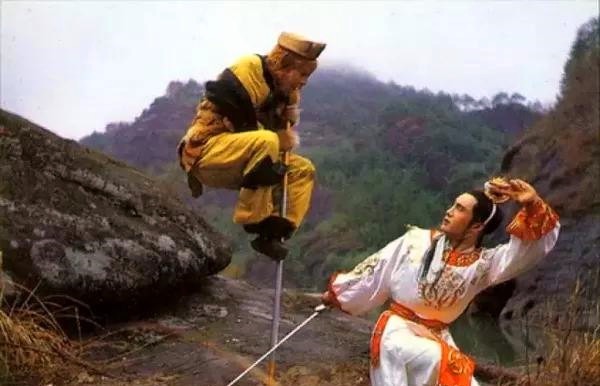 如何评价西海龙王,为了颗夜明珠将小白龙告上法庭,他心理有愧吗!