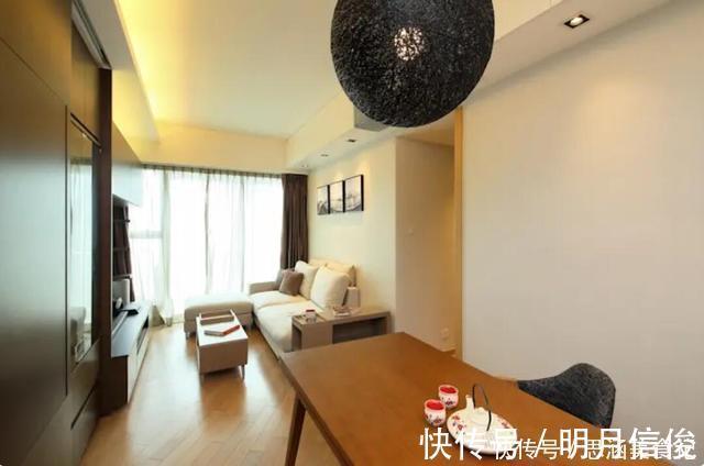 夫妻俩|93平夫妻俩住了10年，厨房几乎空无一物，进门还以为是重新买的房