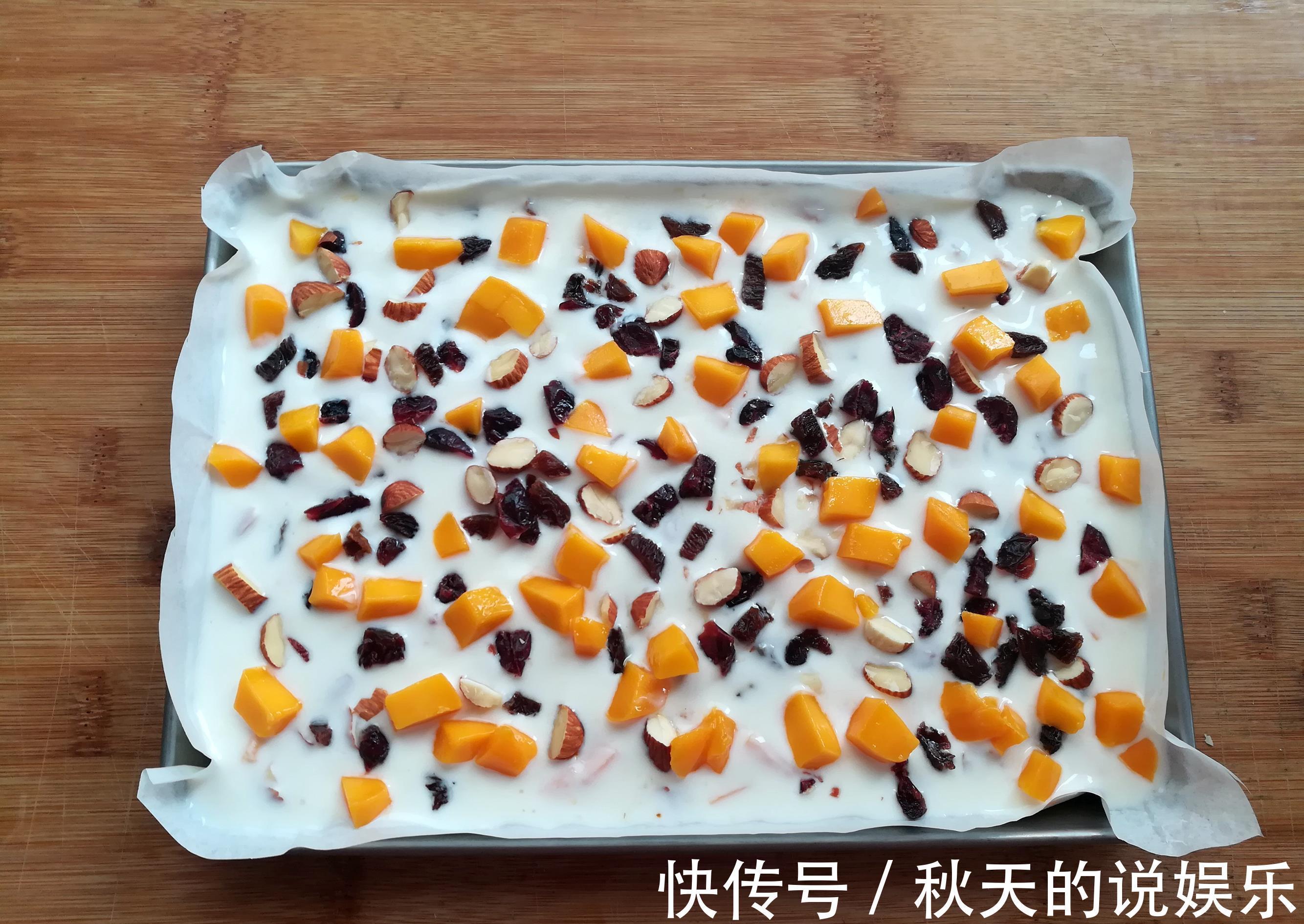 葡萄干|夏天,酸奶不要直接喝,多做一步清凉消暑,比雪糕好吃又好做