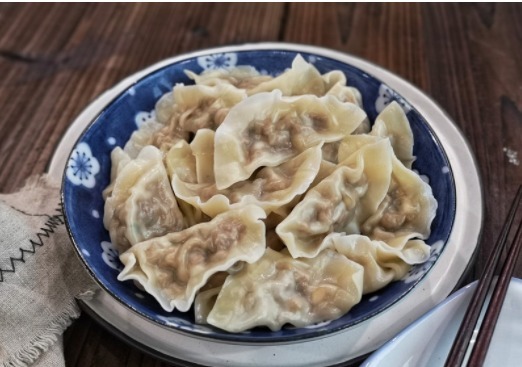 用它来包饺子,便宜实惠又香浓多汁