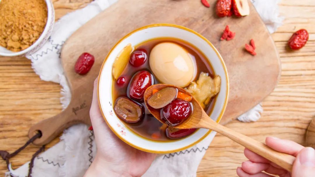 好处|每天坚持吃红枣,除了养颜,还有这3个好处,很多人都忽视了