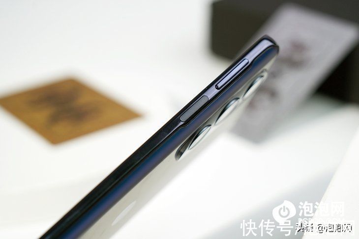 摩托罗拉|搭载新一代骁龙8移动平台 moto edge X30评测