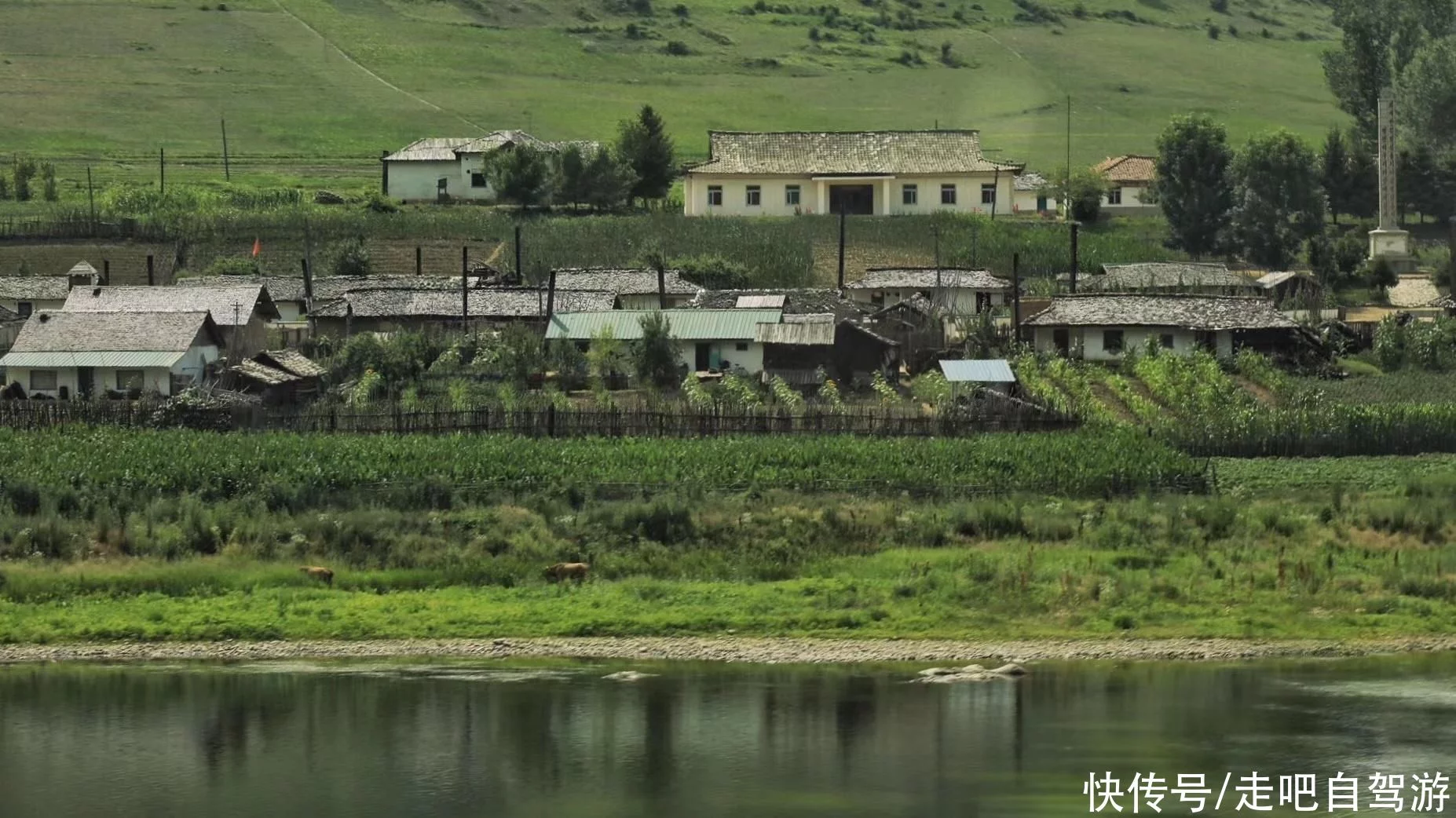 天下风物——《中国10大最美乡村，宜养宜旅，去过一半此生无憾，你去过几个？（一）》风光题照