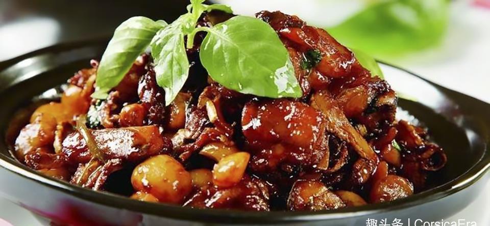 鸡肉|简单做的三杯鸡,就不需要泡菜年糕了,火锅就更无法比了!