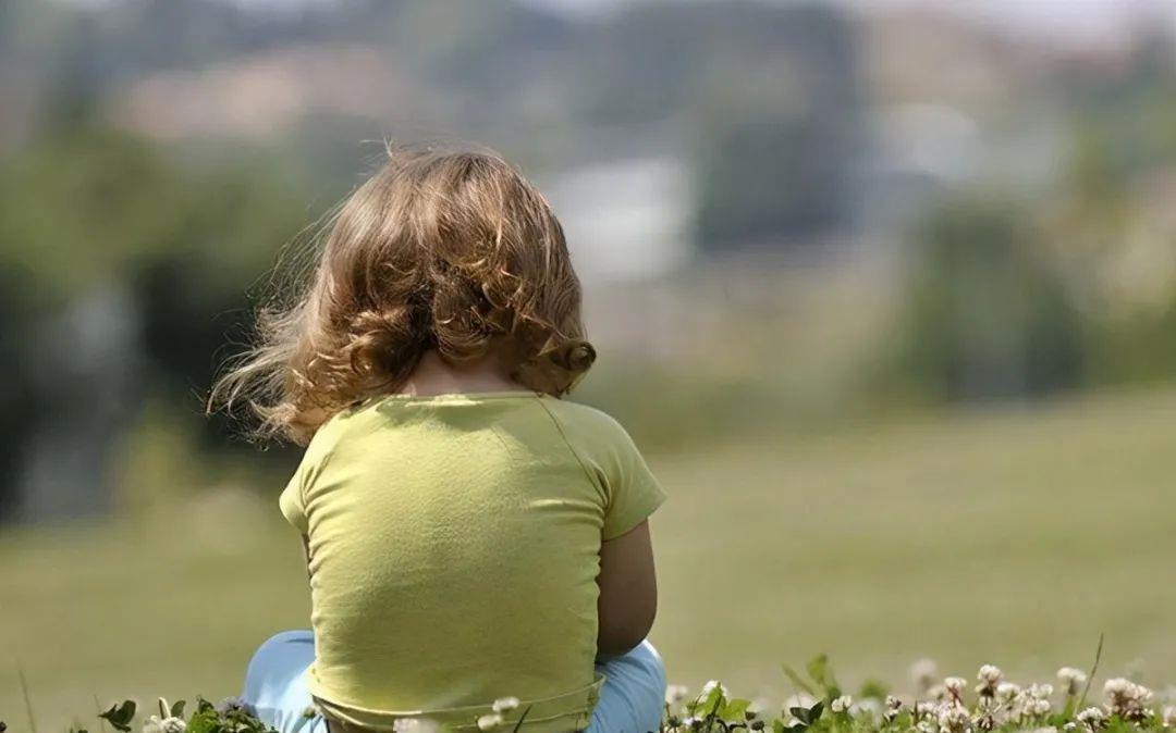 打招呼|为什么你家孩子害羞、胆怯、不自信，别人家孩子阳光大方又开朗？