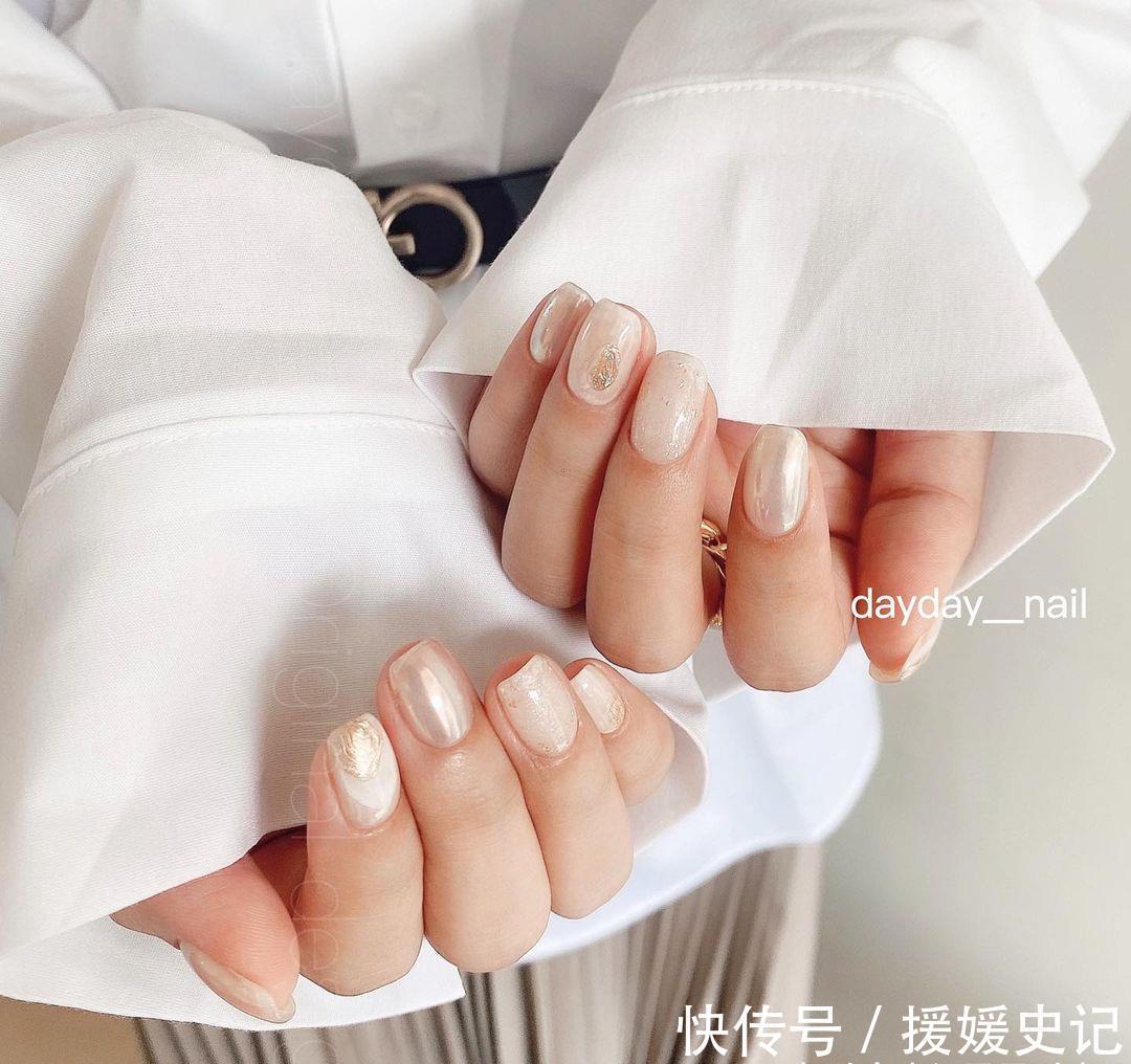 夏日|指甲也要清凉一下!2021「夏日美甲」图鉴,显白温柔款式都在这!