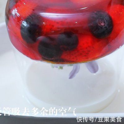 亚洲咖啡西点|火遍全网的反重力悬浮布丁秘?竟然一次成功
