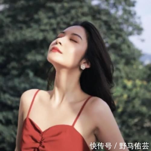 卧蚕|女生脸上有这“3个标志”，可能会越长越漂亮，慢慢偷着乐吧！