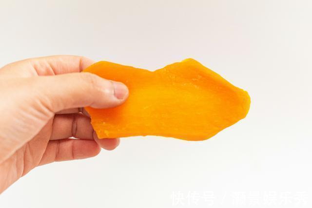 入秋后,遇到它一买就是10斤,一蒸一晒,随吃随拿,便宜又好吃