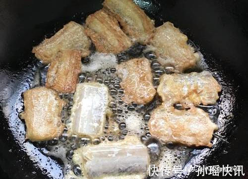 鱼块|炸带鱼,可别再裹淀粉了!学会大厨的做法,带鱼外酥里嫩不粘锅