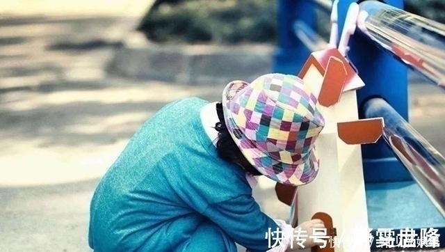 图画书|孩子的这五种行为,会让家长很头疼,但别制止,这是他聪明的表现