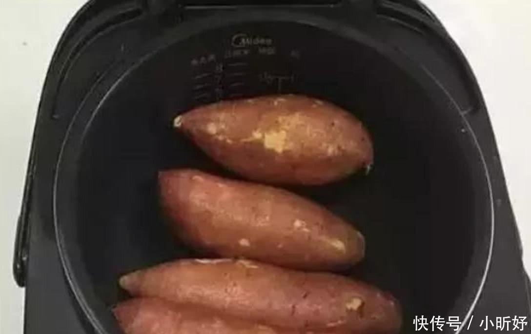 红薯|用电饭锅就可以做烤红薯来吃，以后不要再去买十多块一个的红薯了