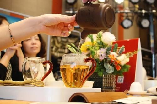林振传|品品香?敬岁月，一杯40年老白茶的不惑之旅