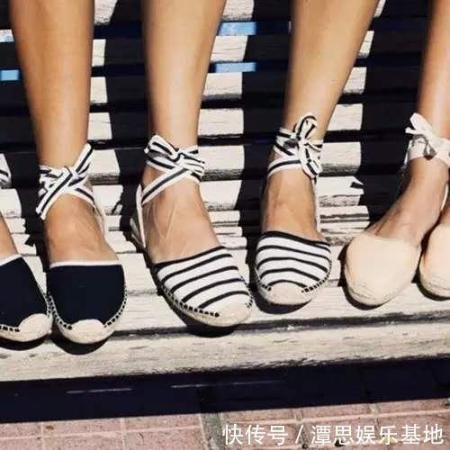 裤子|小白鞋已经淘汰,现在是“渔夫鞋”的时代,搭裙子裤子都好看