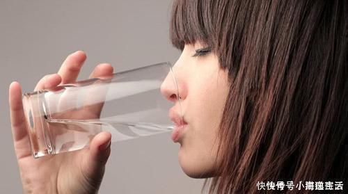 白血病|78岁老人因肝癌离世,医生太多人还在吃,家里都有