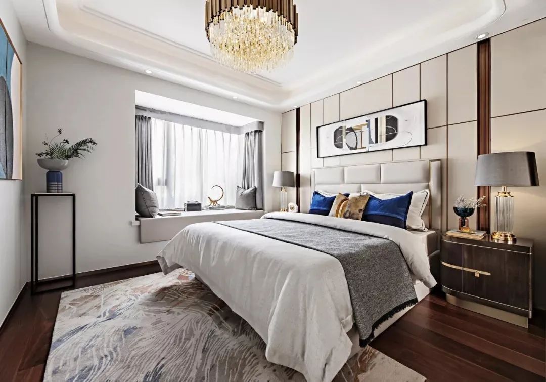 空间|115㎡现代轻奢,配色稳重优雅,材质华丽高级,风格很独特