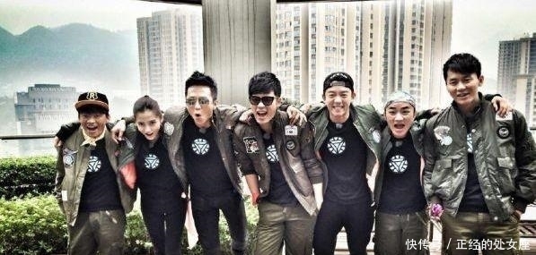 郑恺在《奔跑吧》全程戴墨镜,得知真相后,还是她懂