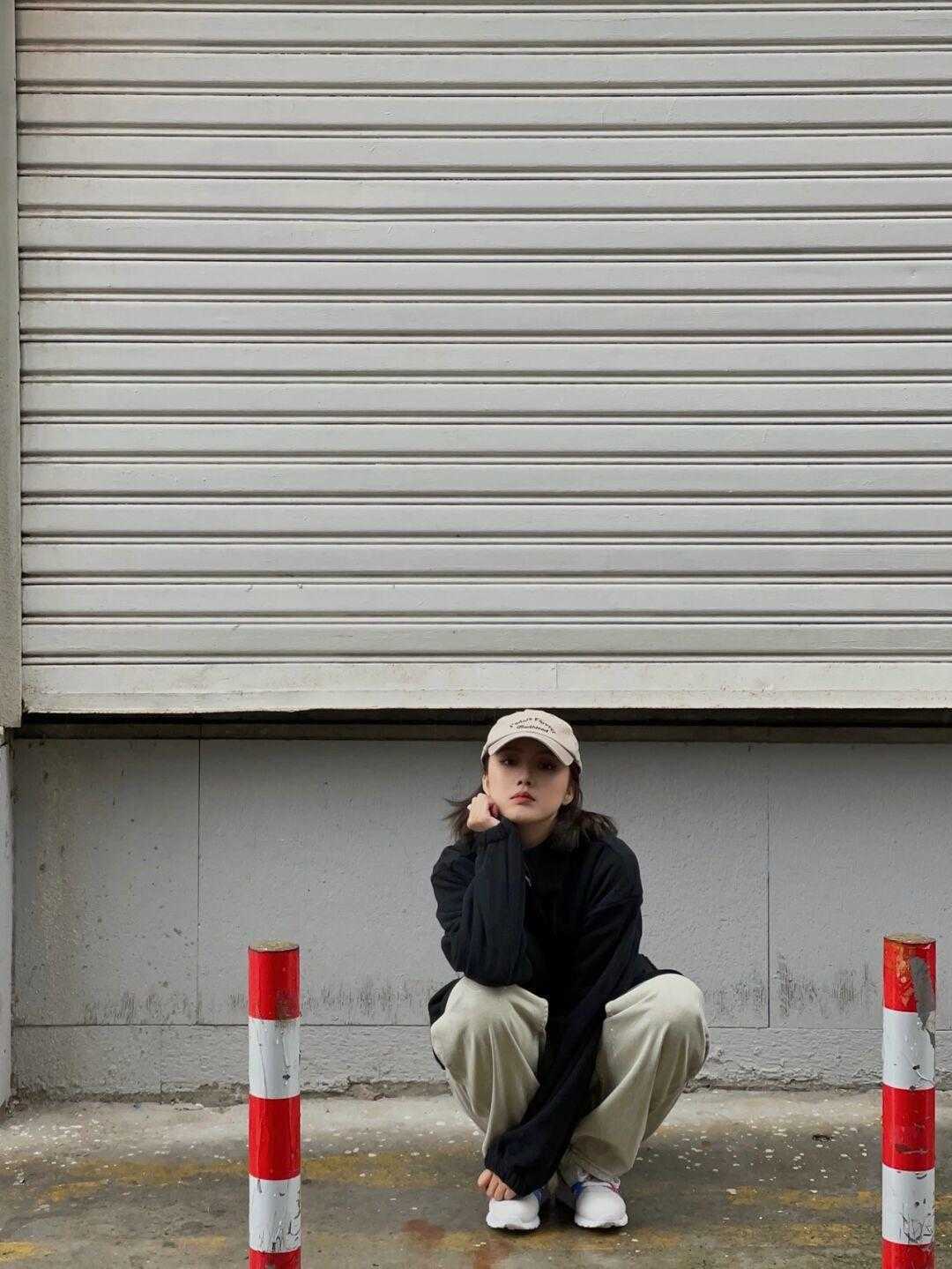 高腰|小个子女生的秋冬穿搭指南,穿上直筒裤高级减龄,显高又显瘦