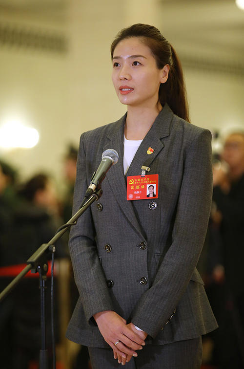 助教|她是女排最美队长,里约冠军,三朝元老,33岁官至市委副书记
