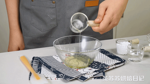 这道紫米雪山包一上桌，全家都爱吃