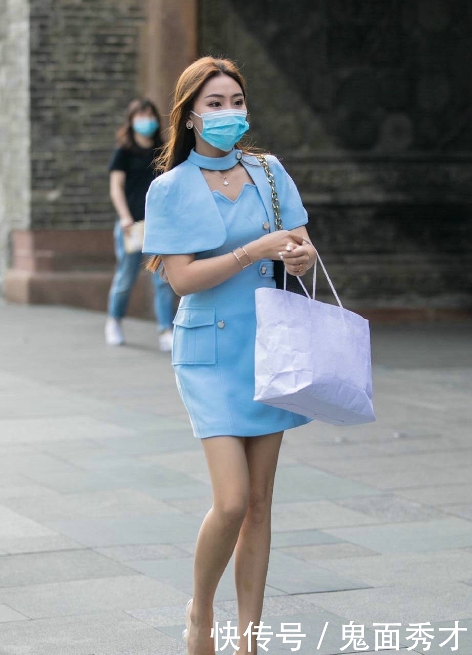 魅力|旗袍装出门,可以让你显得十分柔美,而且充满着东方女性的魅力