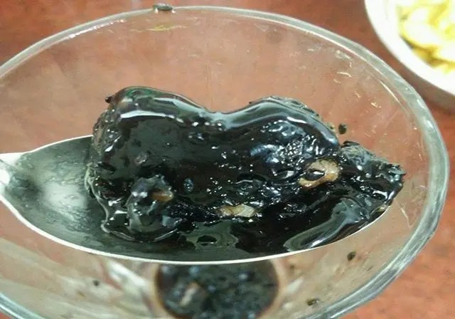 劲酒配黄金酒做鲫鱼酒米,垂钓鲫鱼效果出奇的好,一天钓了35斤鱼!