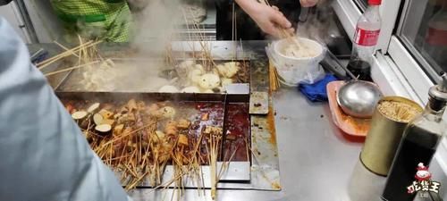  这几家小店堪称吃货的美食圣地，一到饭点就爆满！