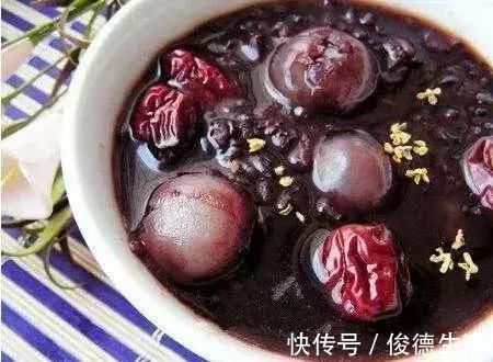 早上喝牛奶，倒不如喝一碗它，让你的脸上胶原蛋白满满