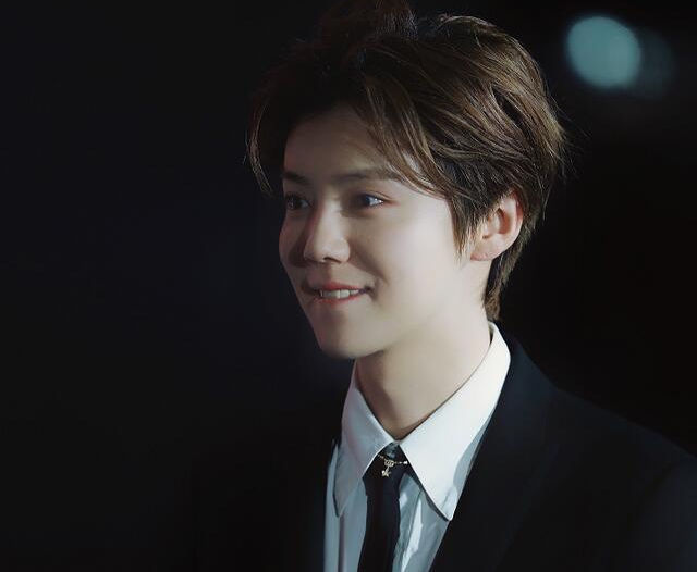 傷心|鹿晗送外賣被投訴賠了88塊，傷心一整晚，感慨送外賣太辛苦