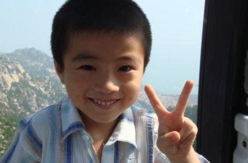 秘密|“妈妈,告诉你个秘密”,宝妈听完一身冷汗,带着儿子赶往医院