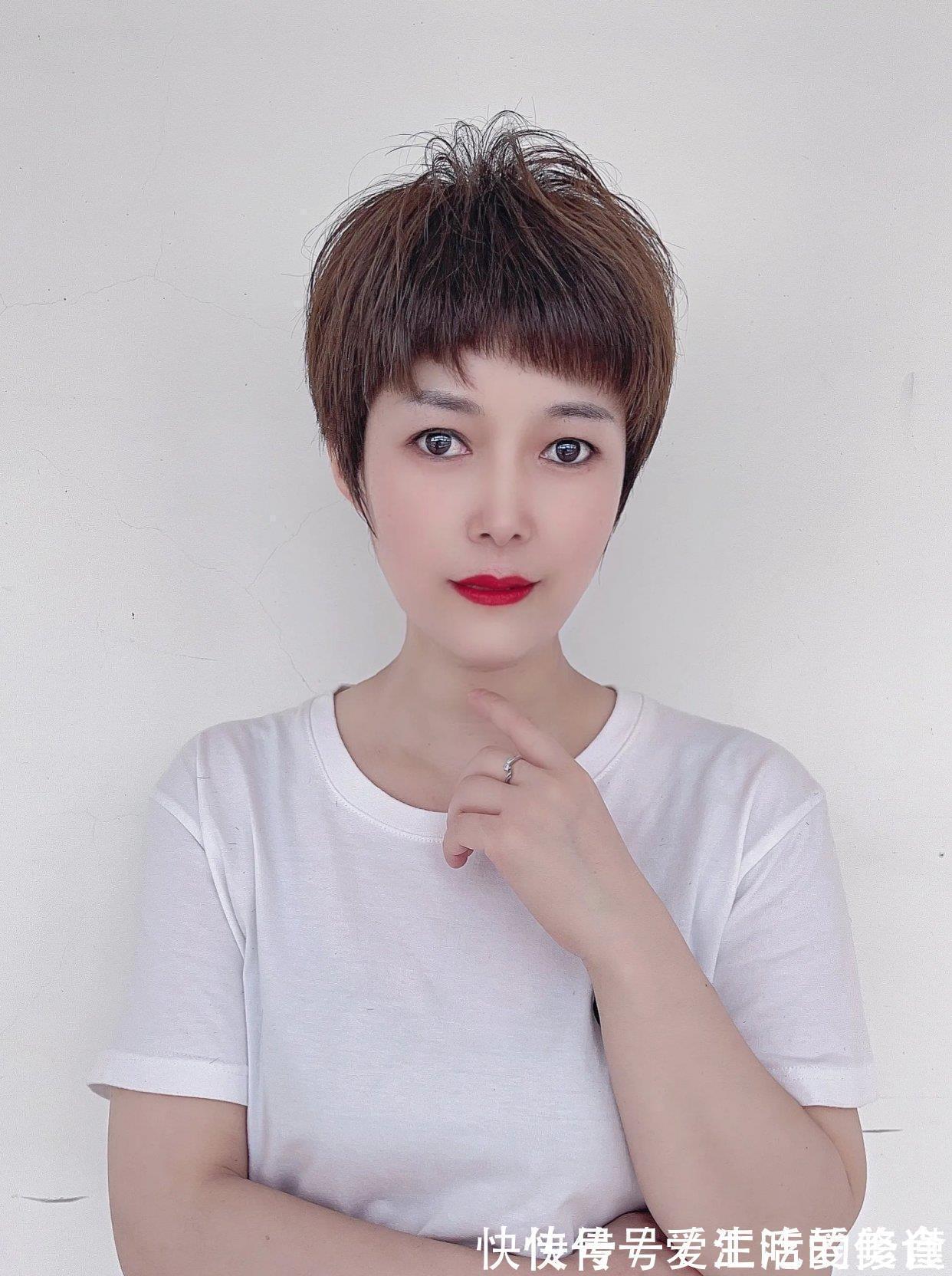 刘海 9月流行发型推荐15款,想换发型就看看,也许就有你爱的那一款