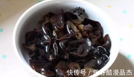 肝癌|40岁男子一天一鸭蛋,确诊肝癌,医生或比酒还上伤肝,趁早忌口