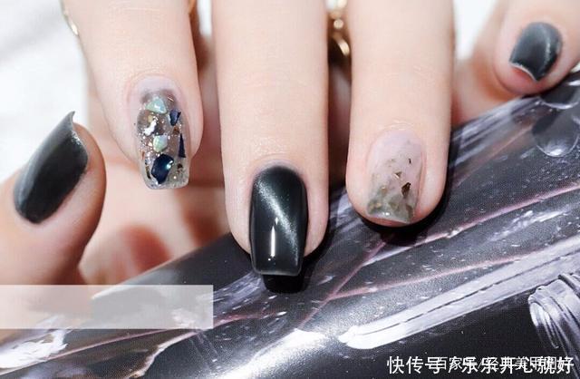 美酱|高级又干净的猫眼石美甲,在逃公主专属美甲,集美们快来选图啦!