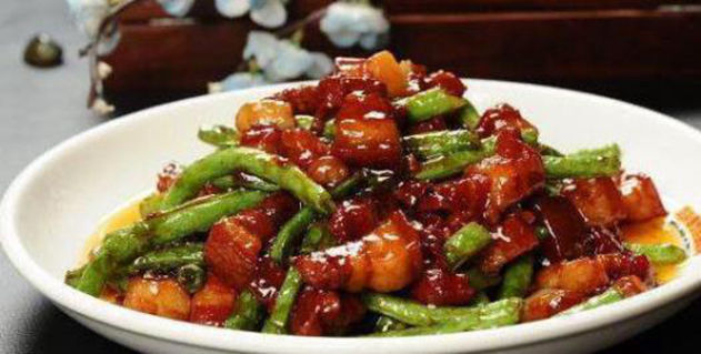 小米椒|美食推荐手撕杏鲍菇,虾仁炒西兰花,猪肉炖豆角,三杯鸡的做法