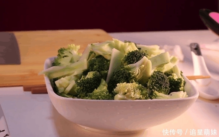 西兰花|吃西兰花之前这个步骤没做对,吃了也白吃,很多人都做错了!