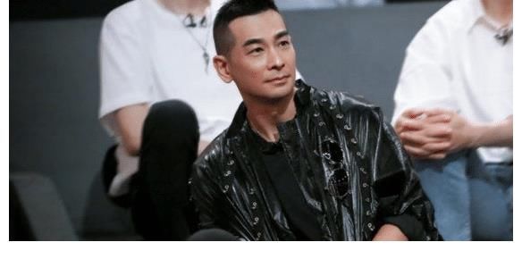 小春C位妥妥的,张丹露透露,赵文卓拒绝其他节目邀请