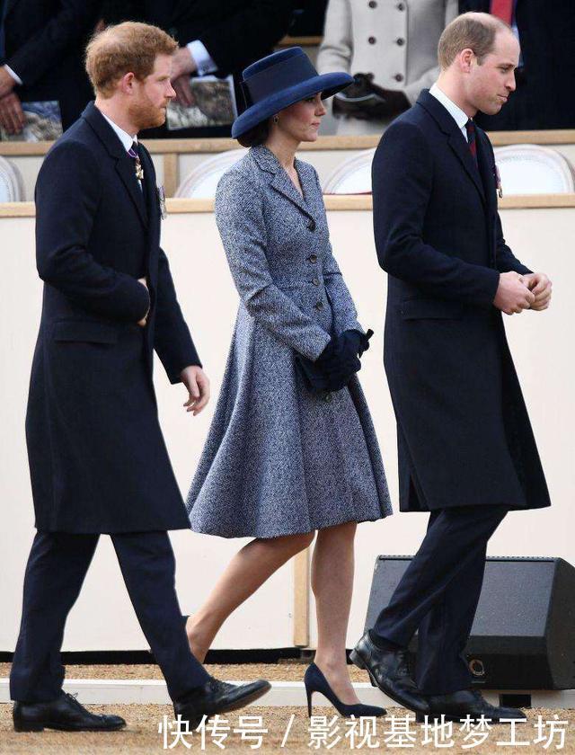 真正优雅女人穿裙子不会太花哨,简约才高级,看看凯特王妃就知道